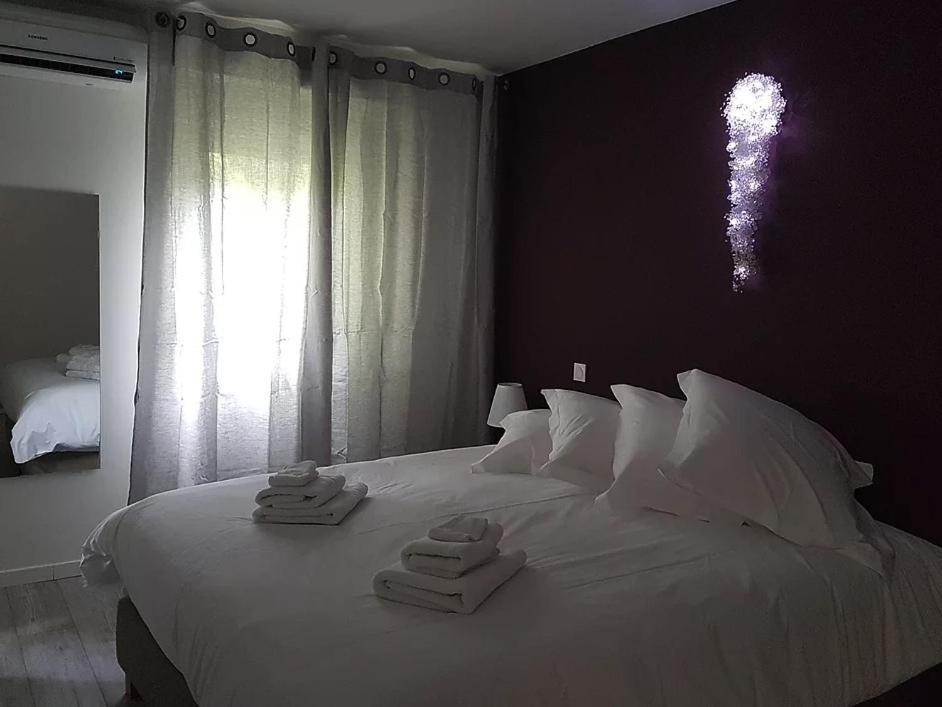 ユゼ La Maison Des Marronniers Bed & Breakfast 部屋 写真